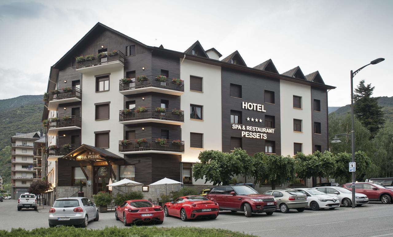 Hotel Restaurant Pessets & Spa Sort Exteriör bild