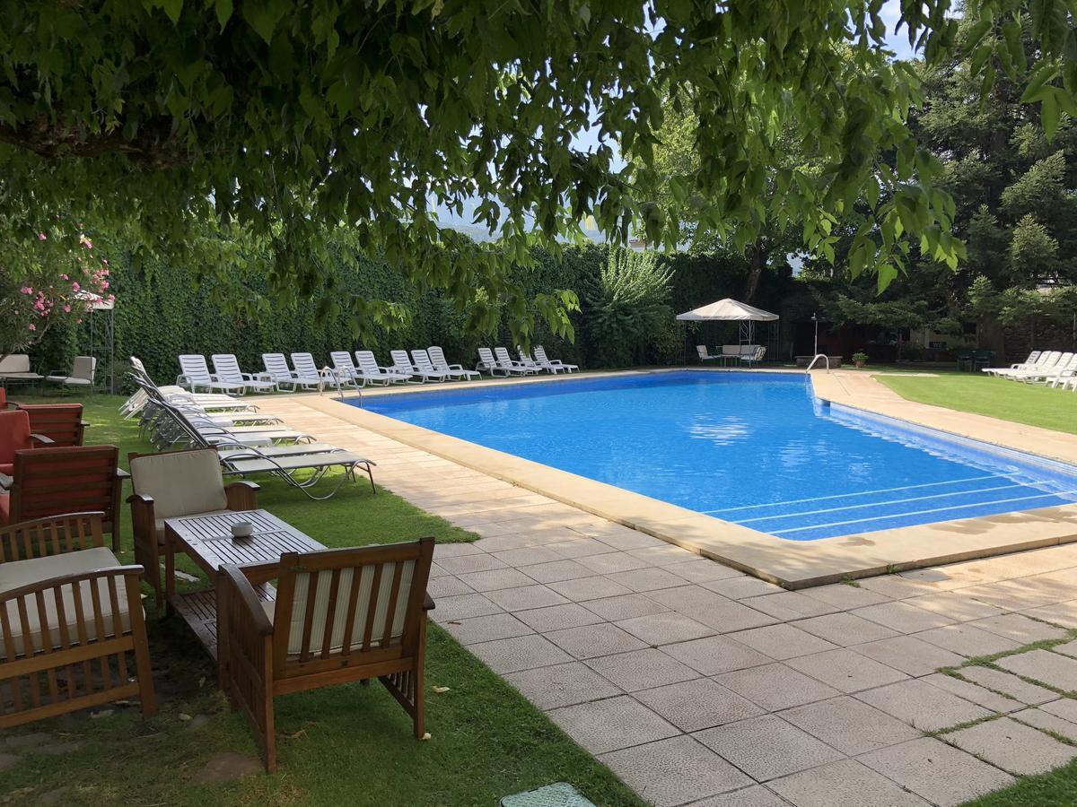 Hotel Restaurant Pessets & Spa Sort Exteriör bild